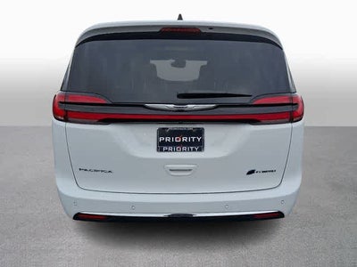 2024 Chrysler Pacifica Hybrid Pinnacle