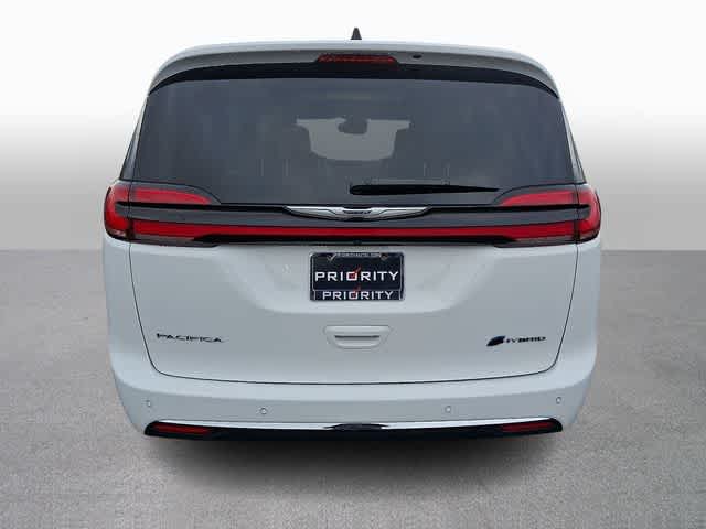 2024 Chrysler Pacifica Hybrid Pinnacle