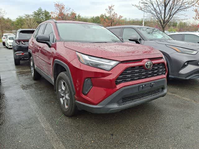 2021 Toyota RAV4 LE