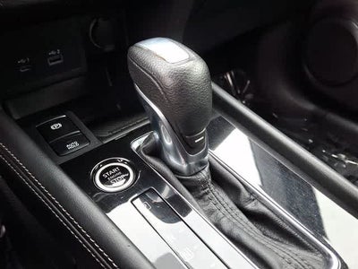 2022 Nissan Kicks SR