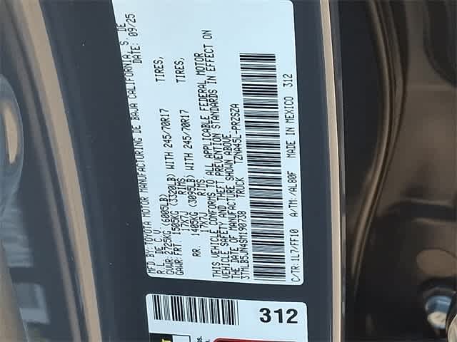 2025 Toyota Tacoma SR5