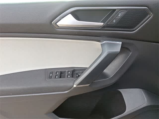 2018 Volkswagen Tiguan S