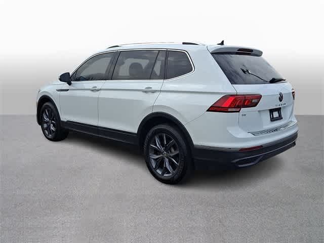 2022 Volkswagen Tiguan SE