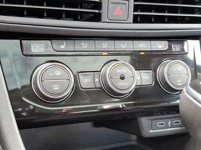 2023 Volkswagen Jetta SE