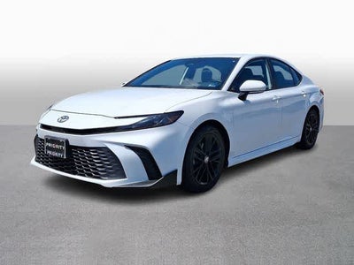 2025 Toyota Camry SE
