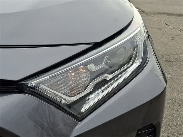 2020 Toyota RAV4 Hybrid XSE