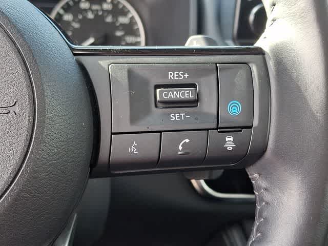 2022 Nissan Rogue SL