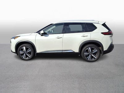 2022 Nissan Rogue SL