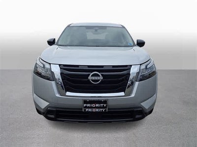 2024 Nissan Pathfinder S