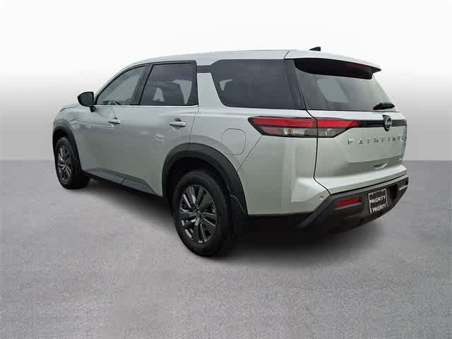 2024 Nissan Pathfinder S