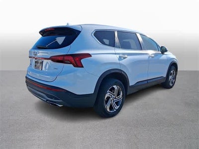 2022 Hyundai Santa Fe SE