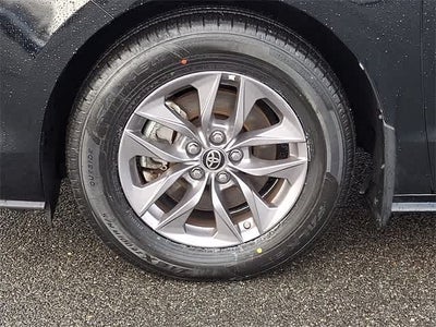 2021 Toyota Sienna LE