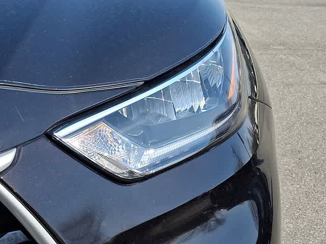 2020 Toyota Highlander LE