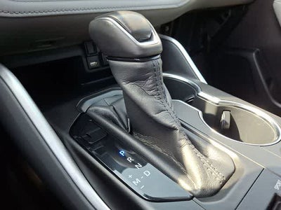 2020 Toyota Highlander LE