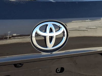 2020 Toyota Highlander LE