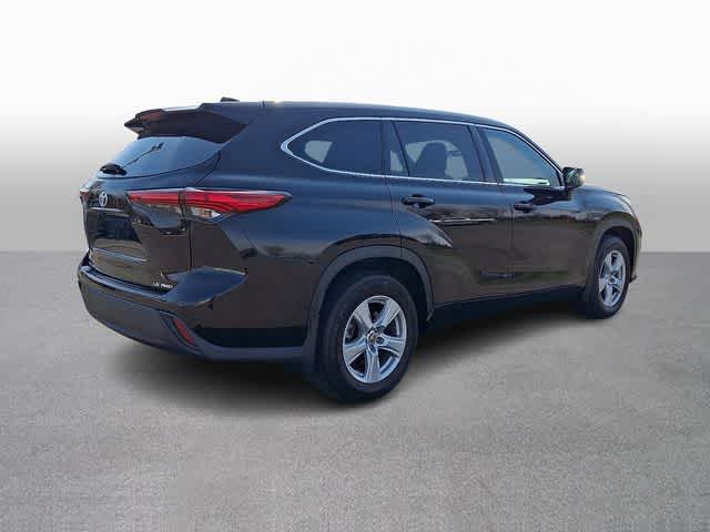 2020 Toyota Highlander LE