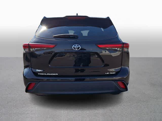 2020 Toyota Highlander LE