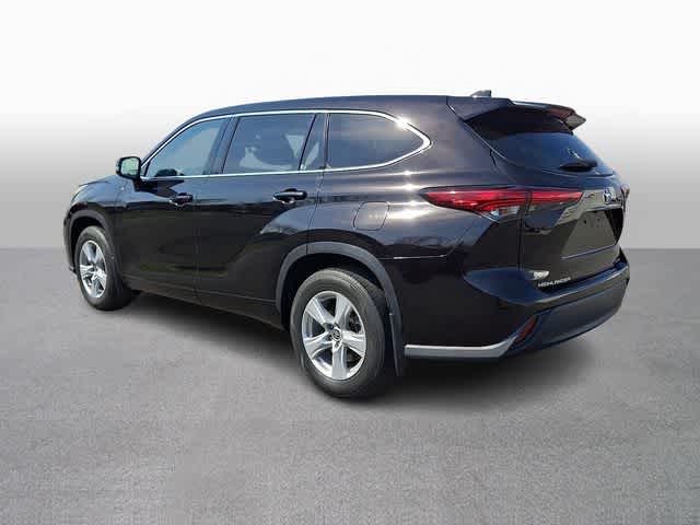 2020 Toyota Highlander LE