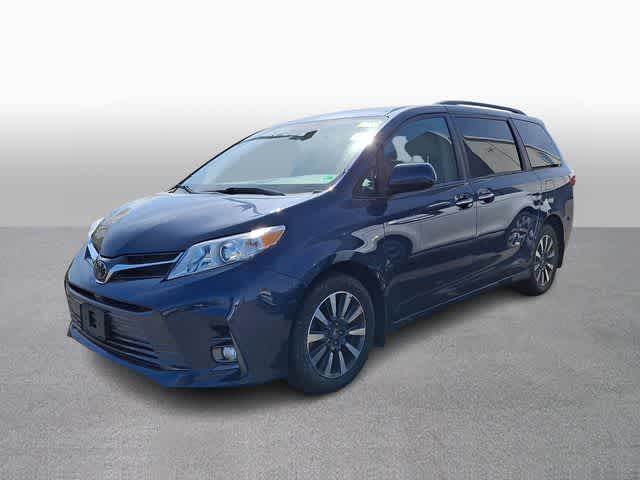 2019 Toyota Sienna XLE