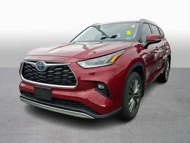 2021 Toyota Highlander Hybrid Platinum