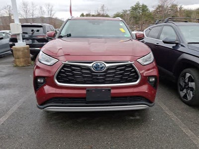 2021 Toyota Highlander Hybrid Platinum
