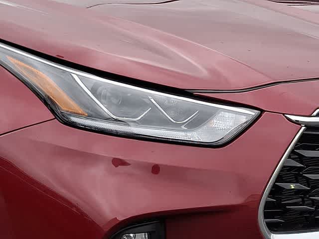 2021 Toyota Highlander Hybrid Platinum