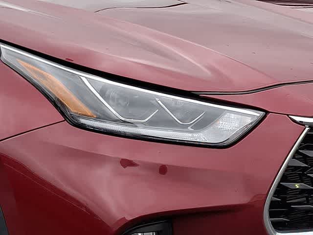 2021 Toyota Highlander Hybrid Platinum