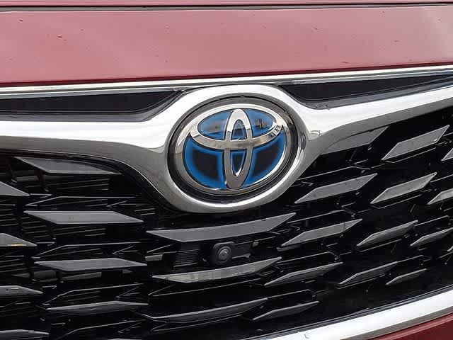 2021 Toyota Highlander Hybrid Platinum