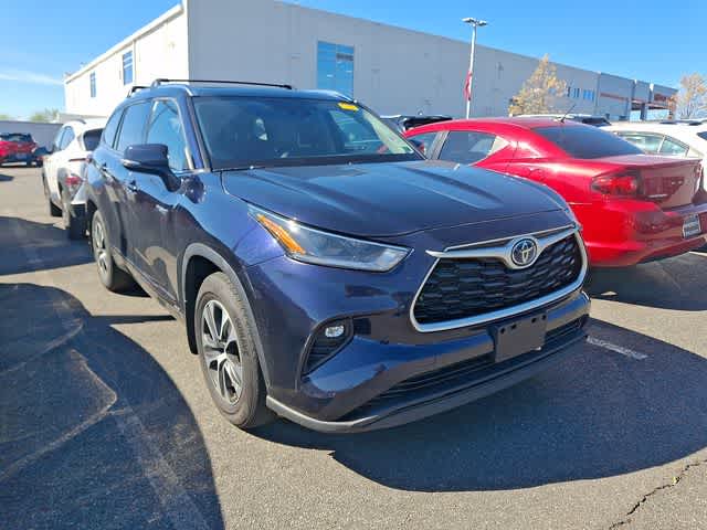 2021 Toyota Highlander Hybrid XLE