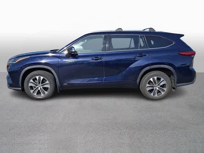 2021 Toyota Highlander Hybrid XLE