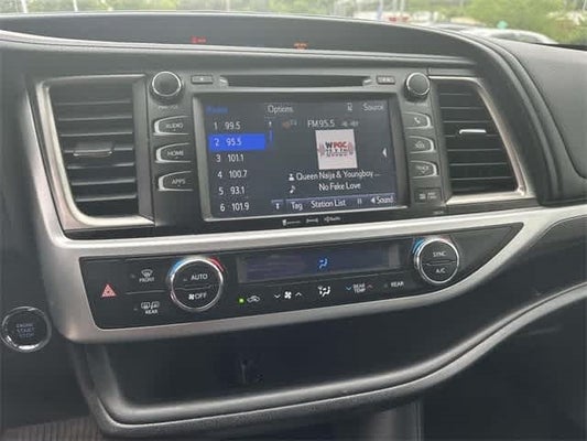 2018 Toyota Highlander SE in Virginia Beach, VA - Priority Auto Group
