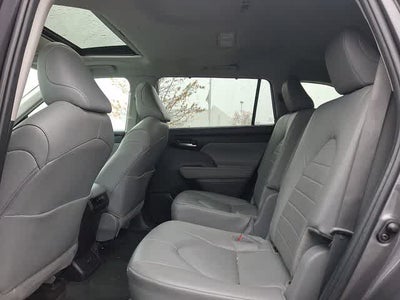 2024 Toyota Highlander XLE
