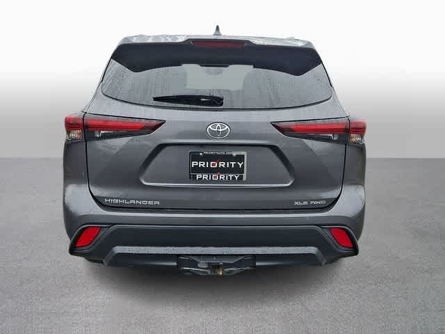 2024 Toyota Highlander XLE