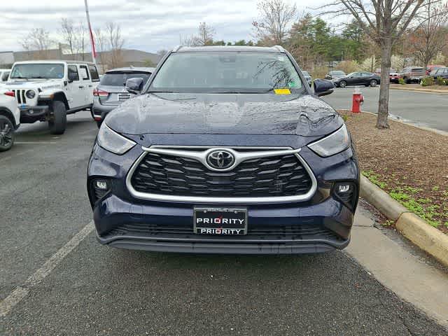 2024 Toyota Highlander XLE