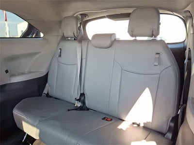 2024 Toyota Sienna XLE