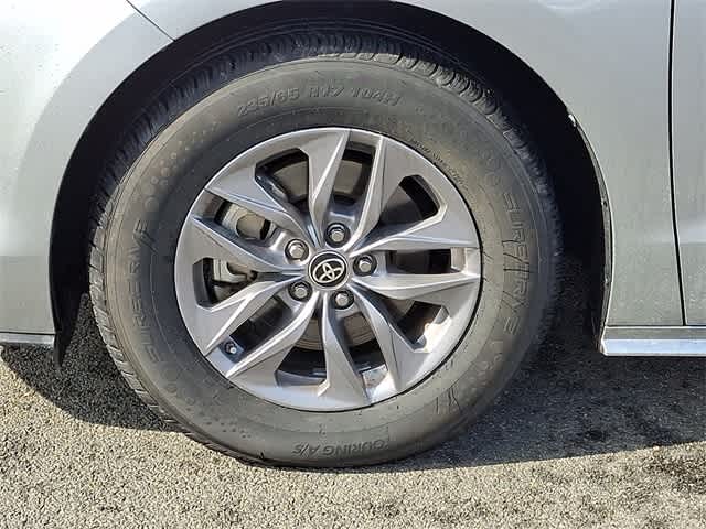 2024 Toyota Sienna XLE