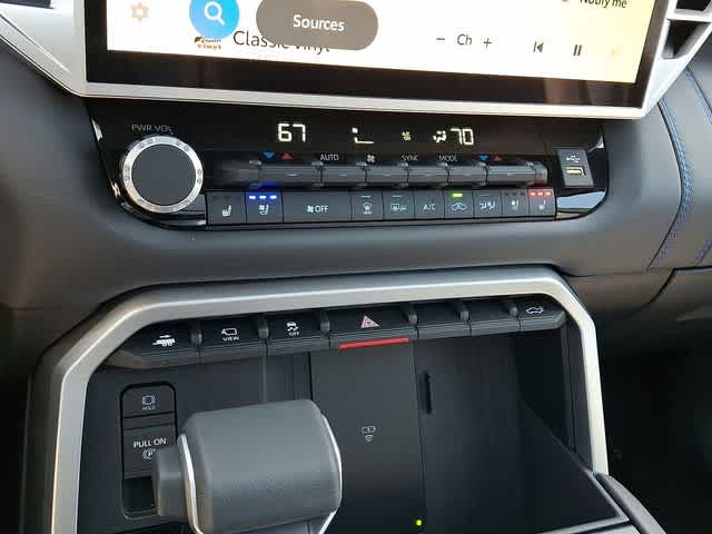 2025 Toyota Tundra Platinum Hybrid