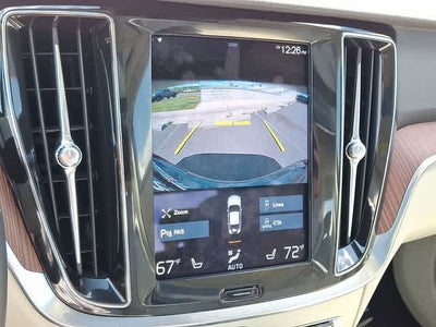 2022 Volvo S60 Recharge Plug-In Hybrid R-Design Expression