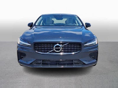 2022 Volvo S60 Recharge Plug-In Hybrid R-Design Expression