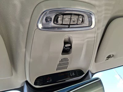 2022 Volvo S60 Recharge Plug-In Hybrid R-Design Expression