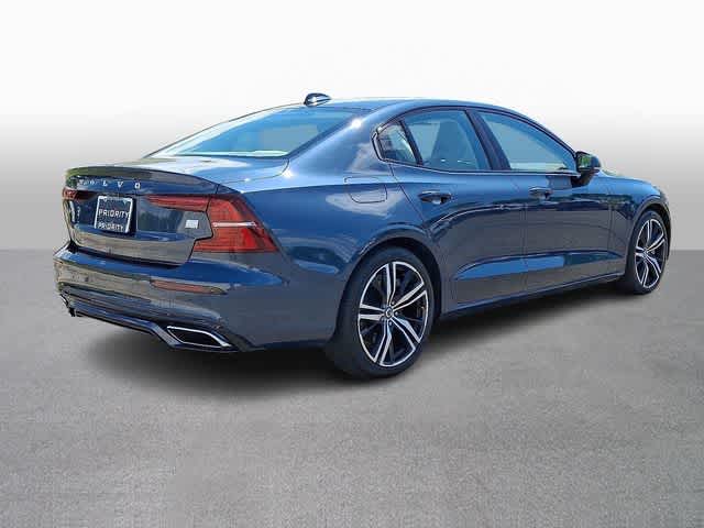 2022 Volvo S60 Recharge Plug-In Hybrid R-Design Expression