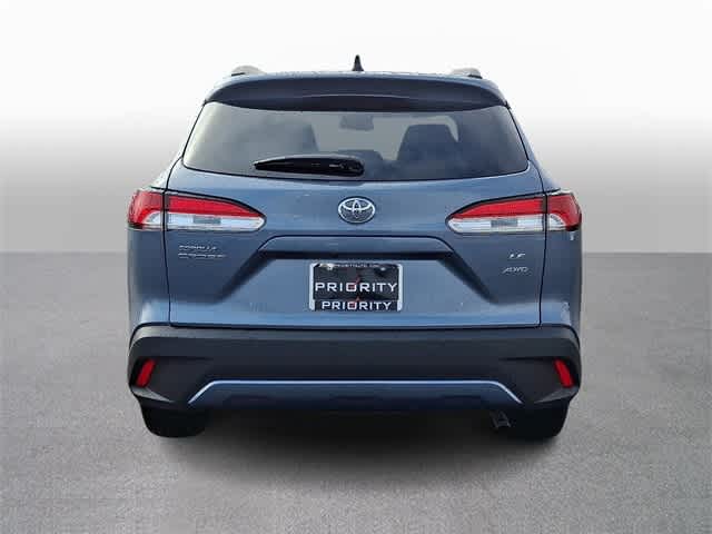 2025 Toyota Corolla Cross LE