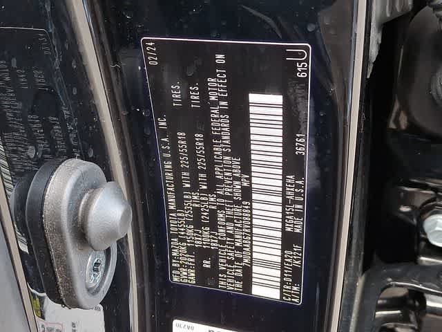 2024 Toyota Corolla Cross XLE