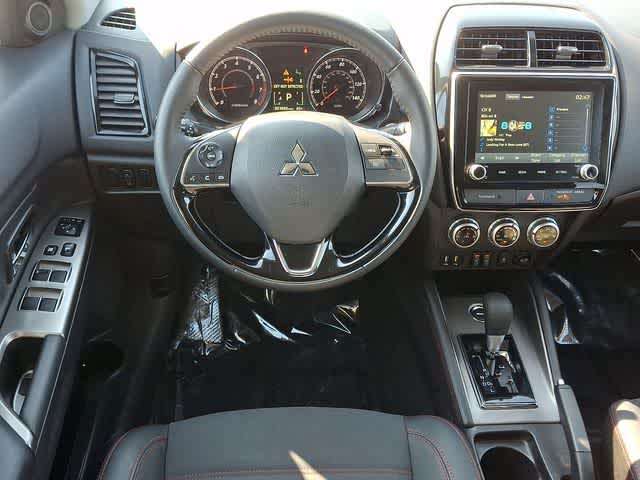 2026 Mitsubishi Outlander Sport SE