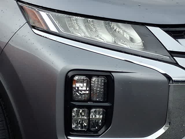 2026 Mitsubishi Outlander Sport SE