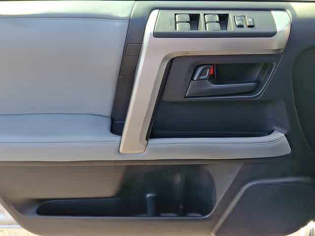 2011 Toyota 4Runner SR5