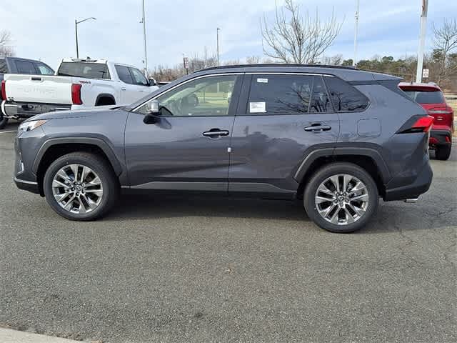 2025 Toyota RAV4 XLE Premium