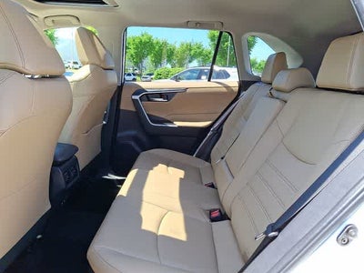 2021 Toyota RAV4 Hybrid XLE Premium