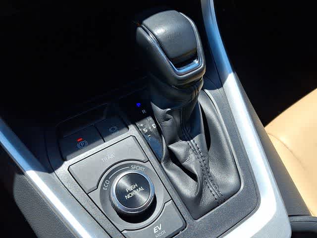 2021 Toyota RAV4 Hybrid XLE Premium