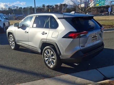 2025 Toyota RAV4 Hybrid XLE